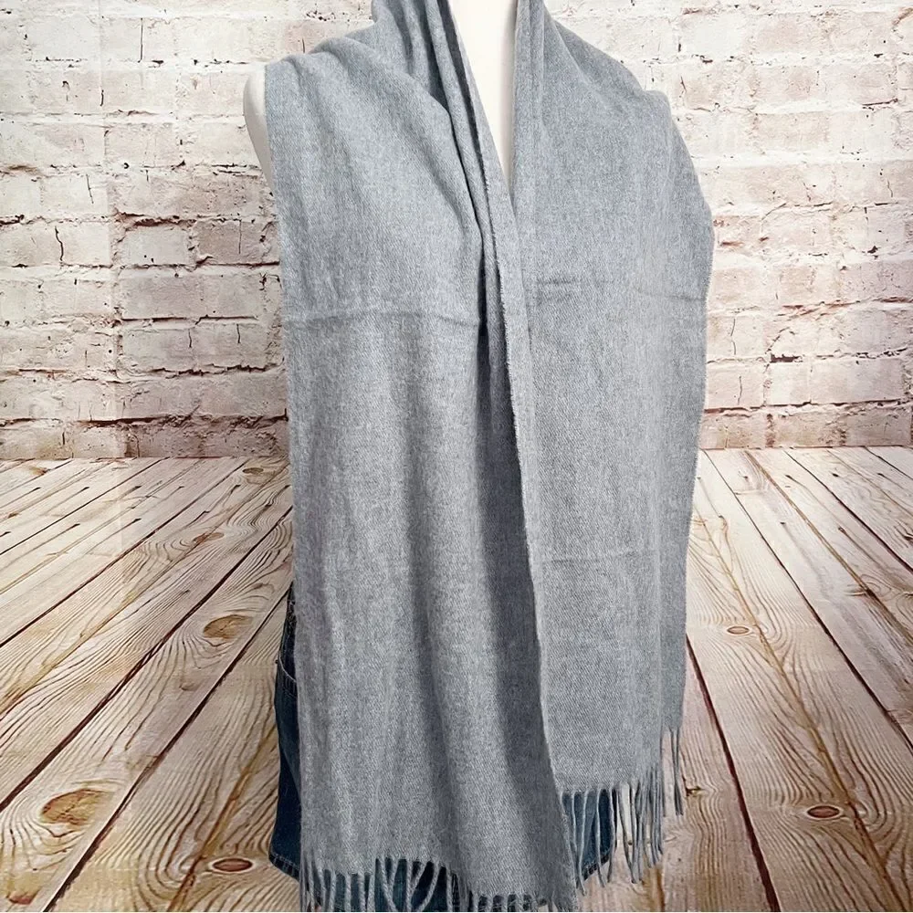 Steve Madden lightweight fringe acrylic scarf